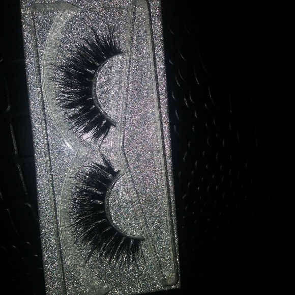 SALE 3D Mink Lashes - Picture 1 of 2